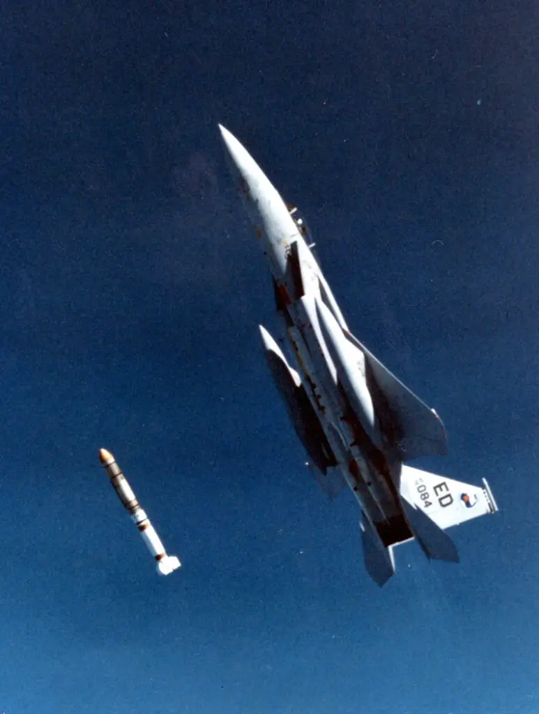 ASAT_missile_launch